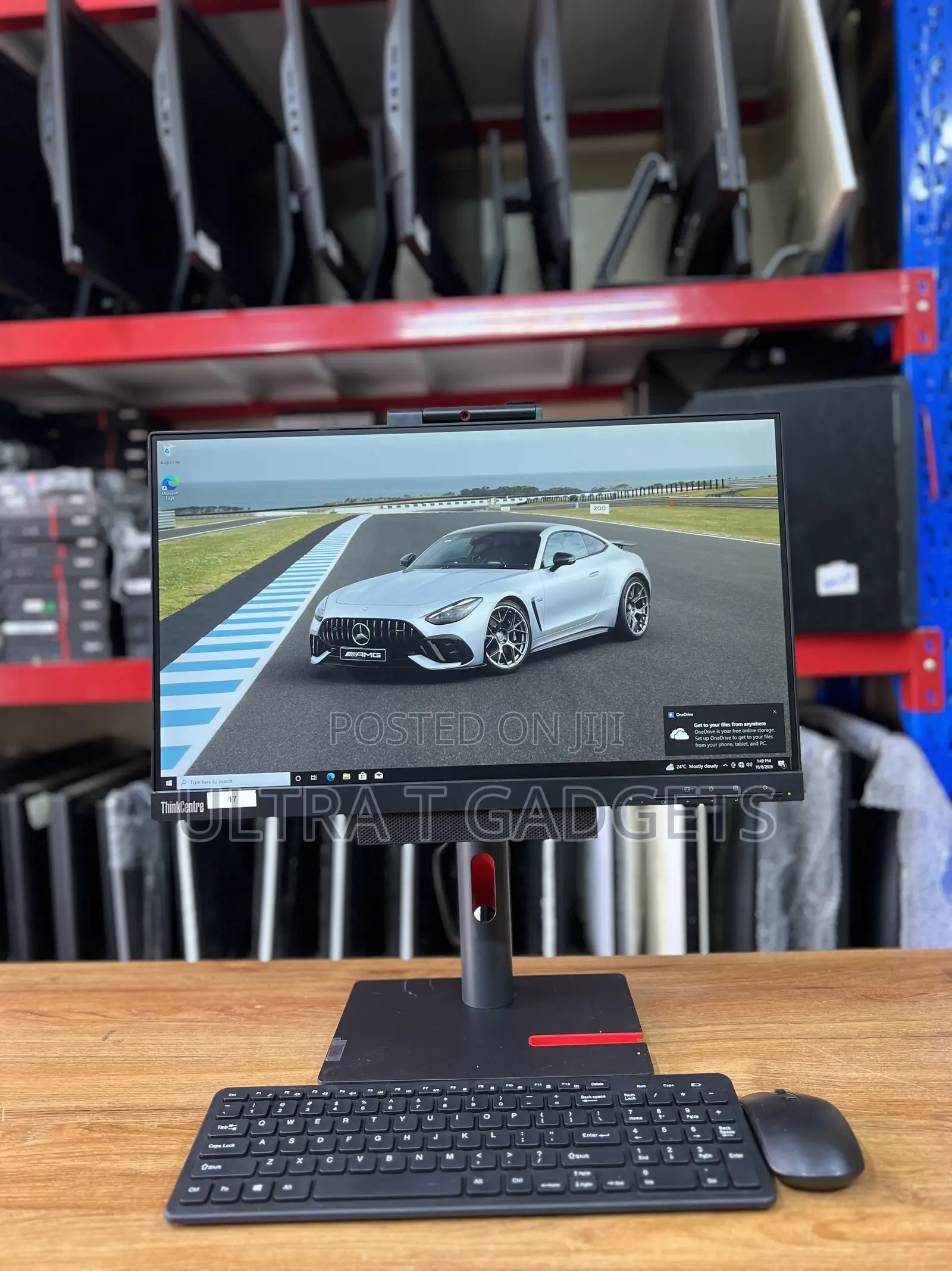 Desktop Computer Lenovo ThinkCentre M715 Tiny 8GB AMD Ryzen 5 SSD 256GB
