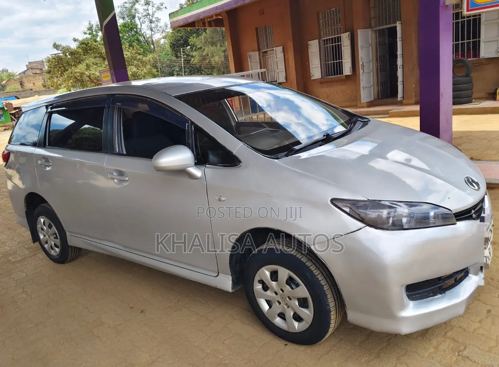 Toyota Wish 2013 Silver