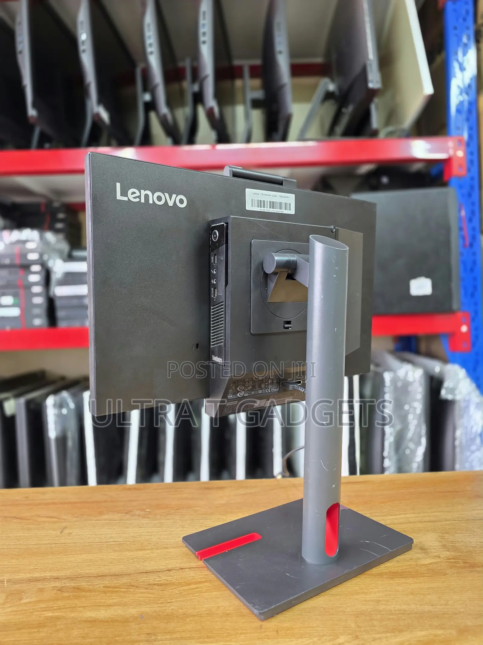 Desktop Computer Lenovo 4GB Intel Core i3 SSD 128GB