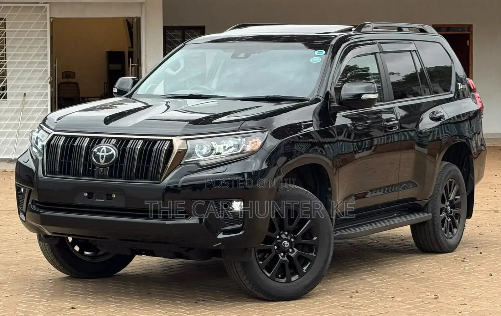 Toyota Land Cruiser Prado 2.7 2021 Black