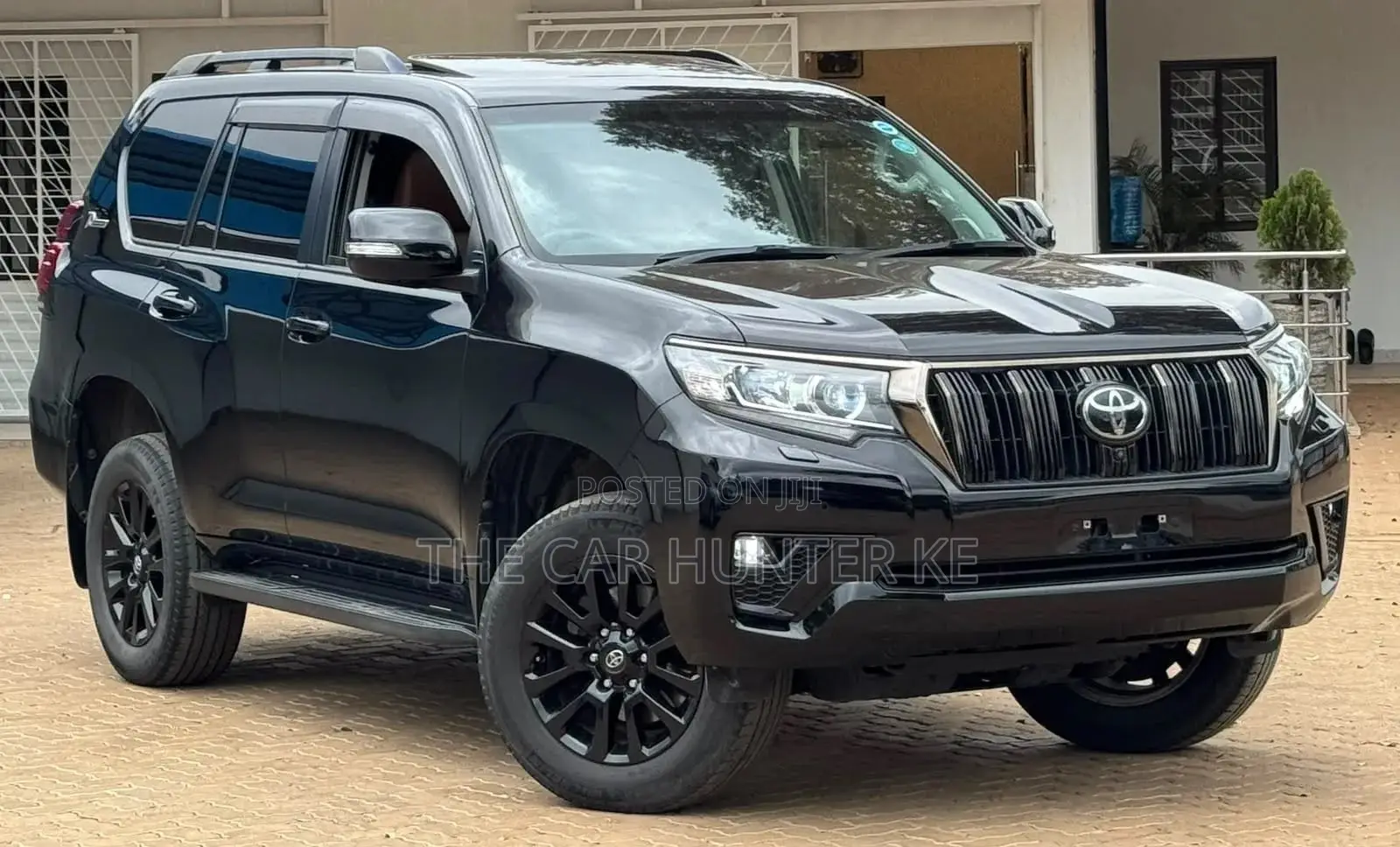 Toyota Land Cruiser Prado 2.7 2021 Black
