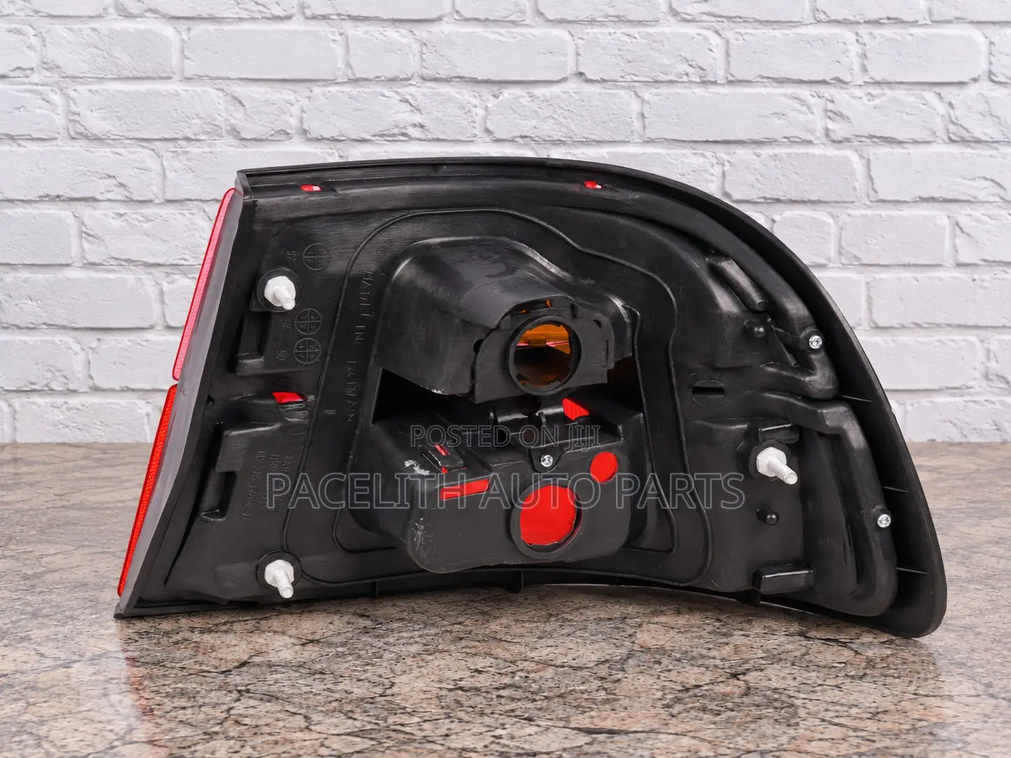Depo Tail Lamp / Light Nissan Sunny B14 1998 - 1999