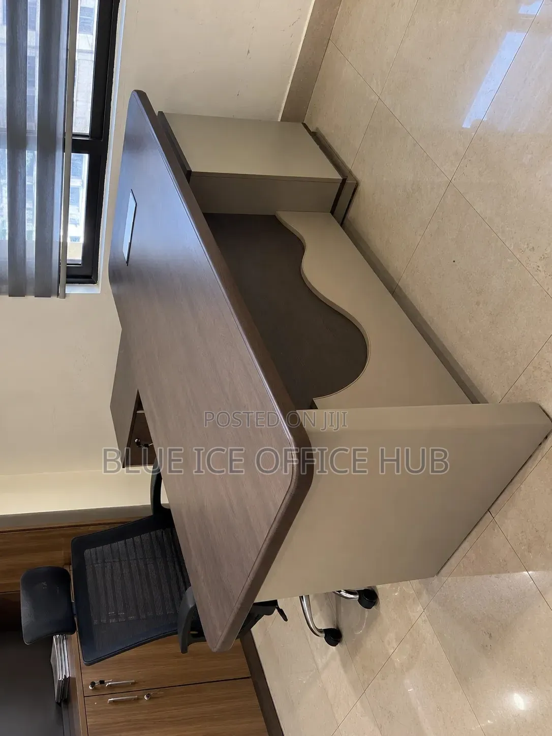 Executive Office Desk – Modern Wooden Office Table in Kenya.