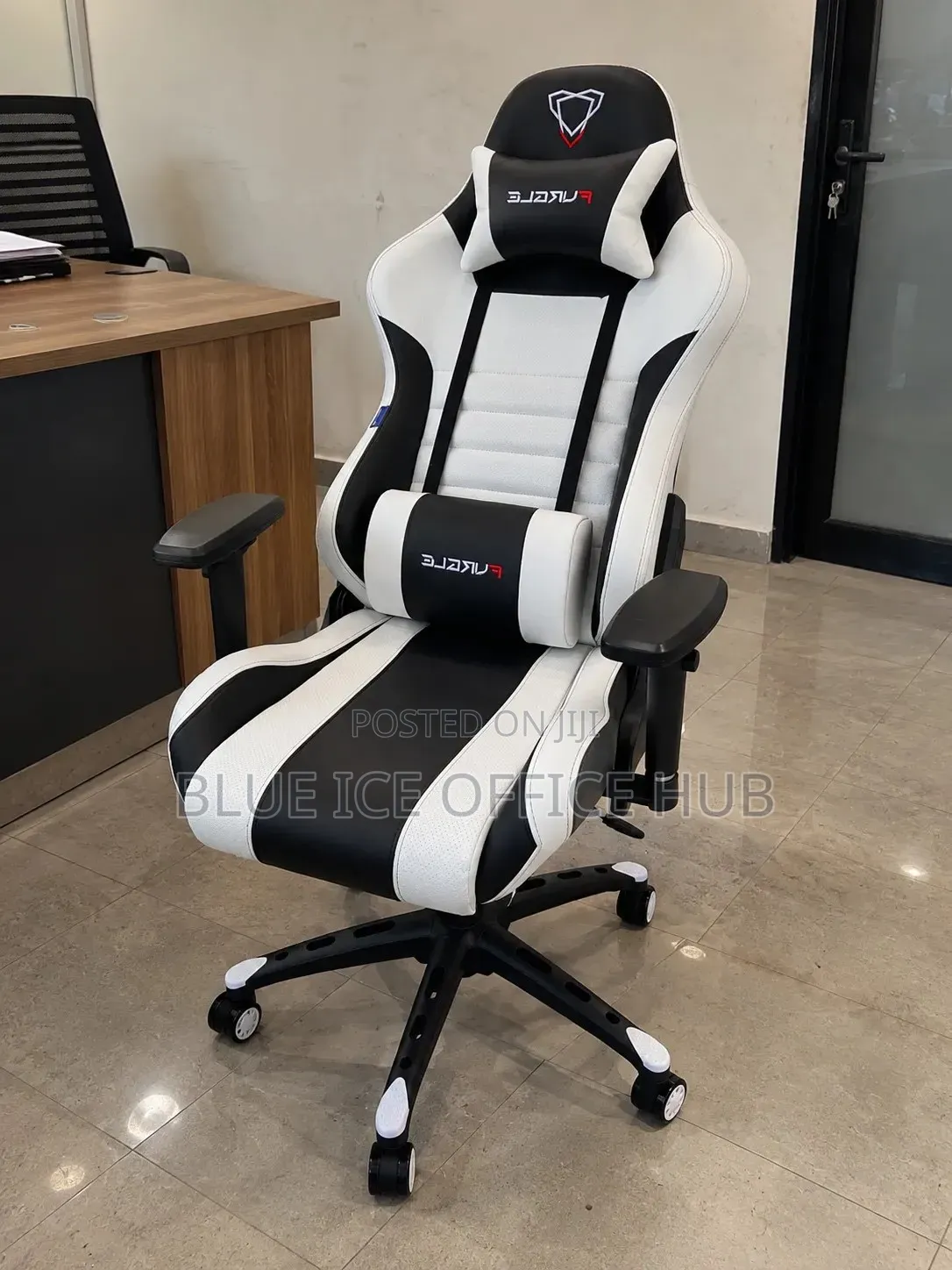 Black and White Gaming Chair – Racing Style Computer Chair Kenya.