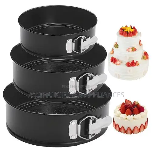 Set of 3 Non-Stick, Durable Cake Pans With Removable Bottoms