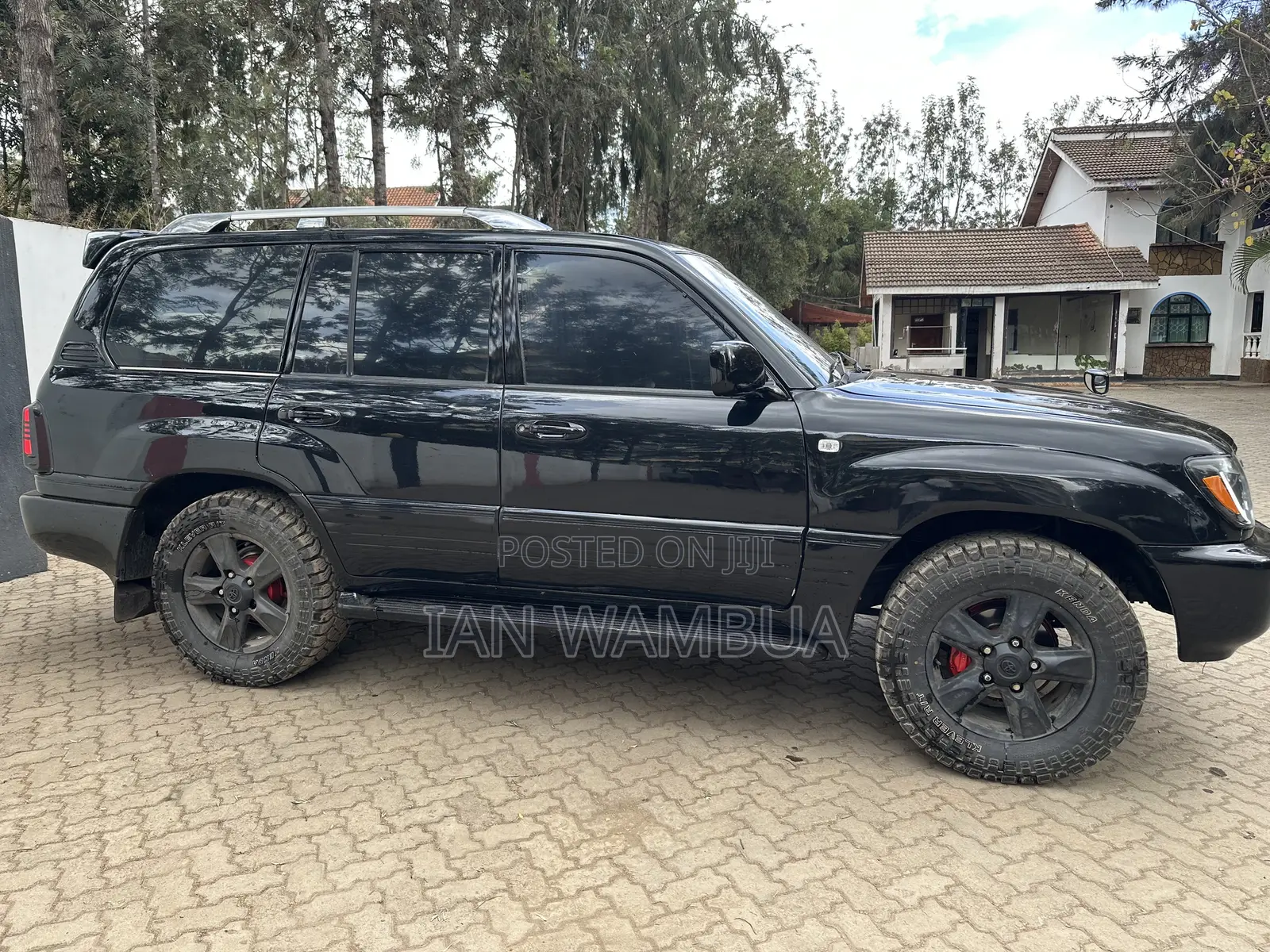 Toyota Land Cruiser 1999 Black