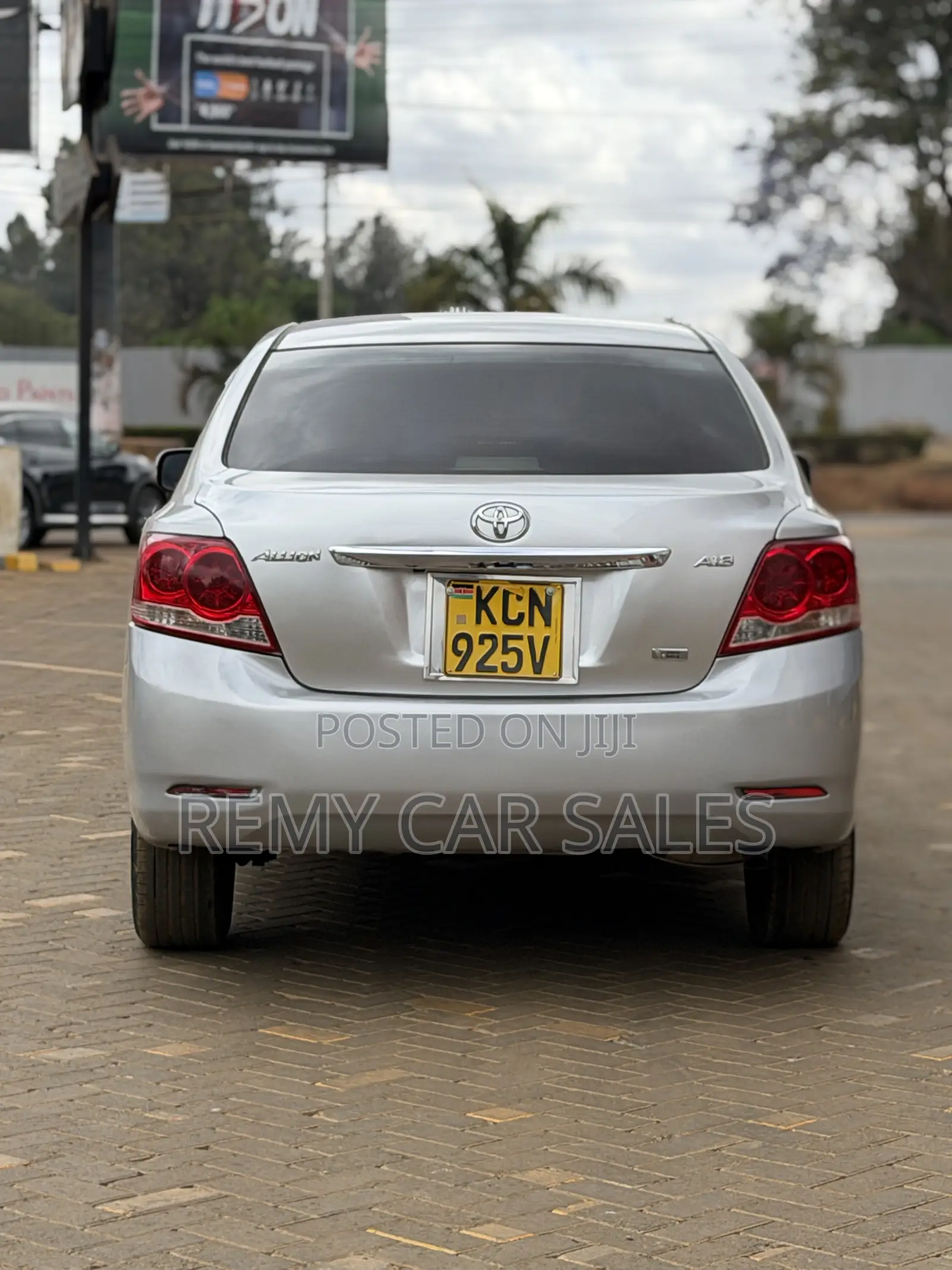 Toyota Allion 2010 Silver