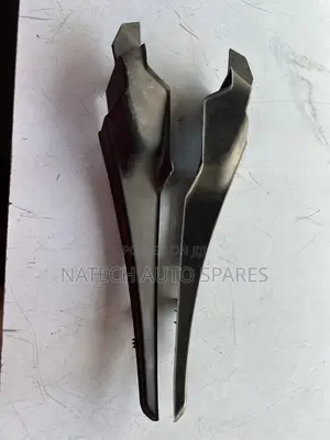 Lexus RX 450 Windscreen Finisher