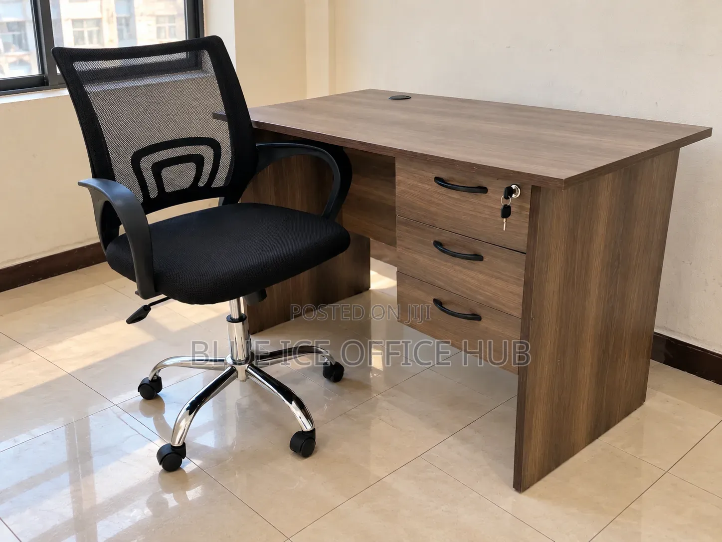 Wooden Office Desk With 3 Drawers – Computer Table Kenya.