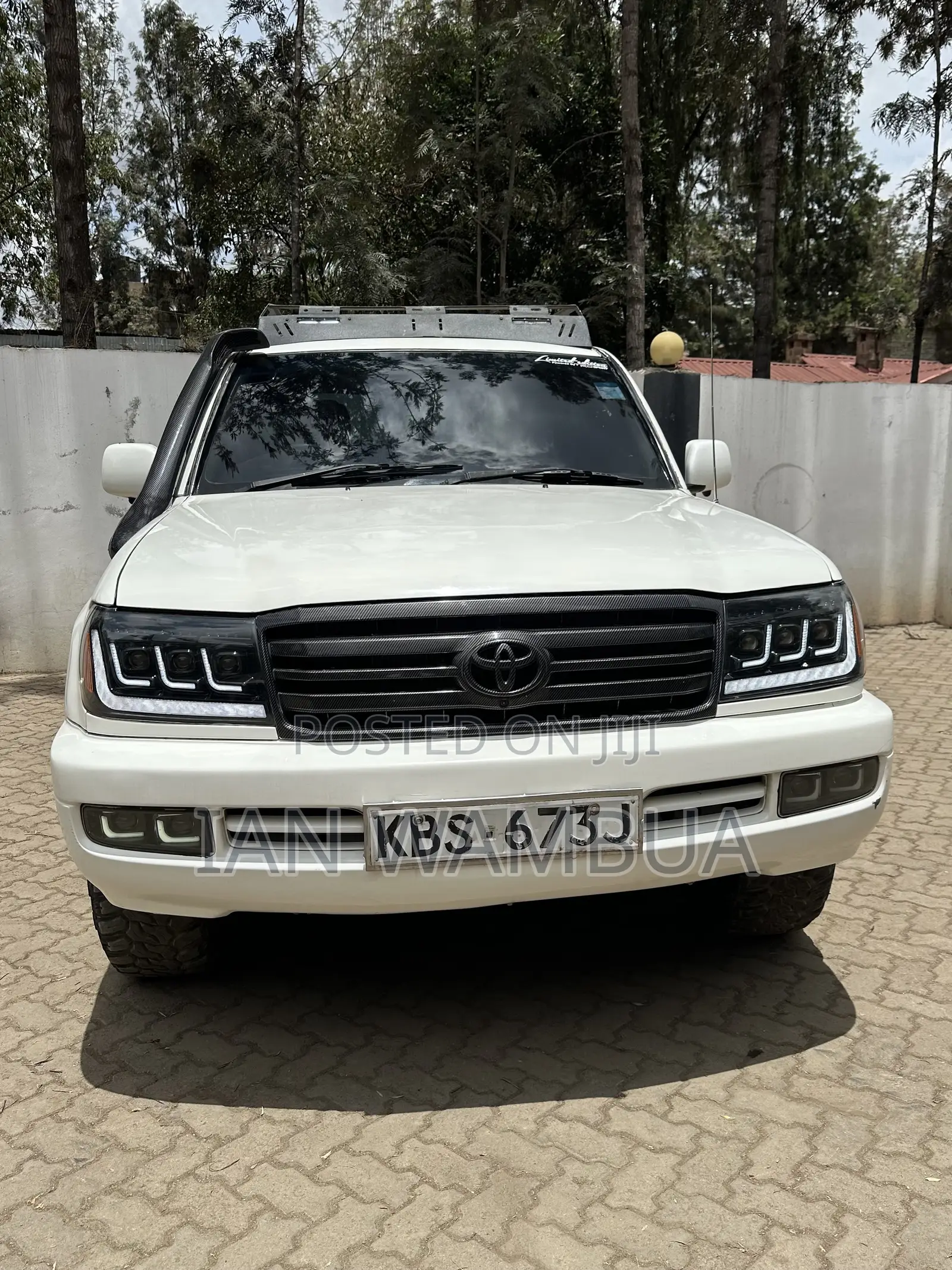 Toyota Land Cruiser 100 4.2 2006 White