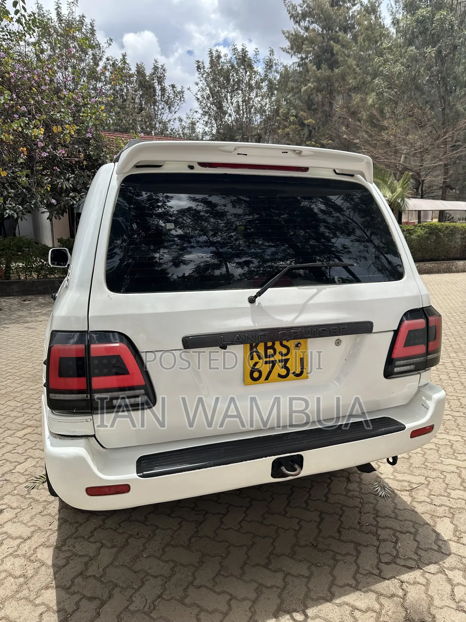 Toyota Land Cruiser 100 4.2 2006 White