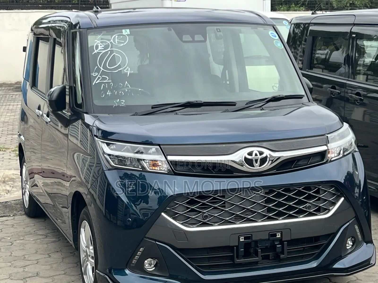Toyota Tank 1.0 FWD 2020 Blue