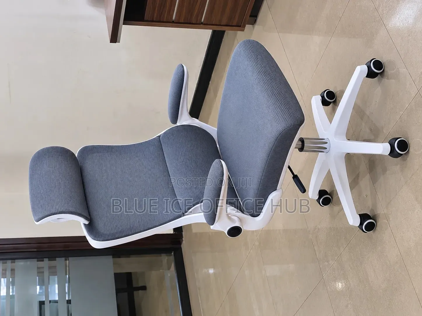 Grey Ergonomic Office Chair With Headrest – Adjustable Computer Chair