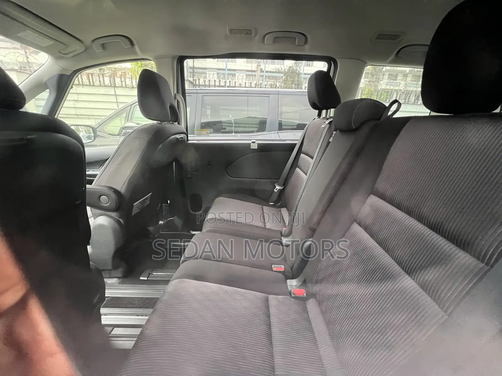Nissan Serena 2019 White