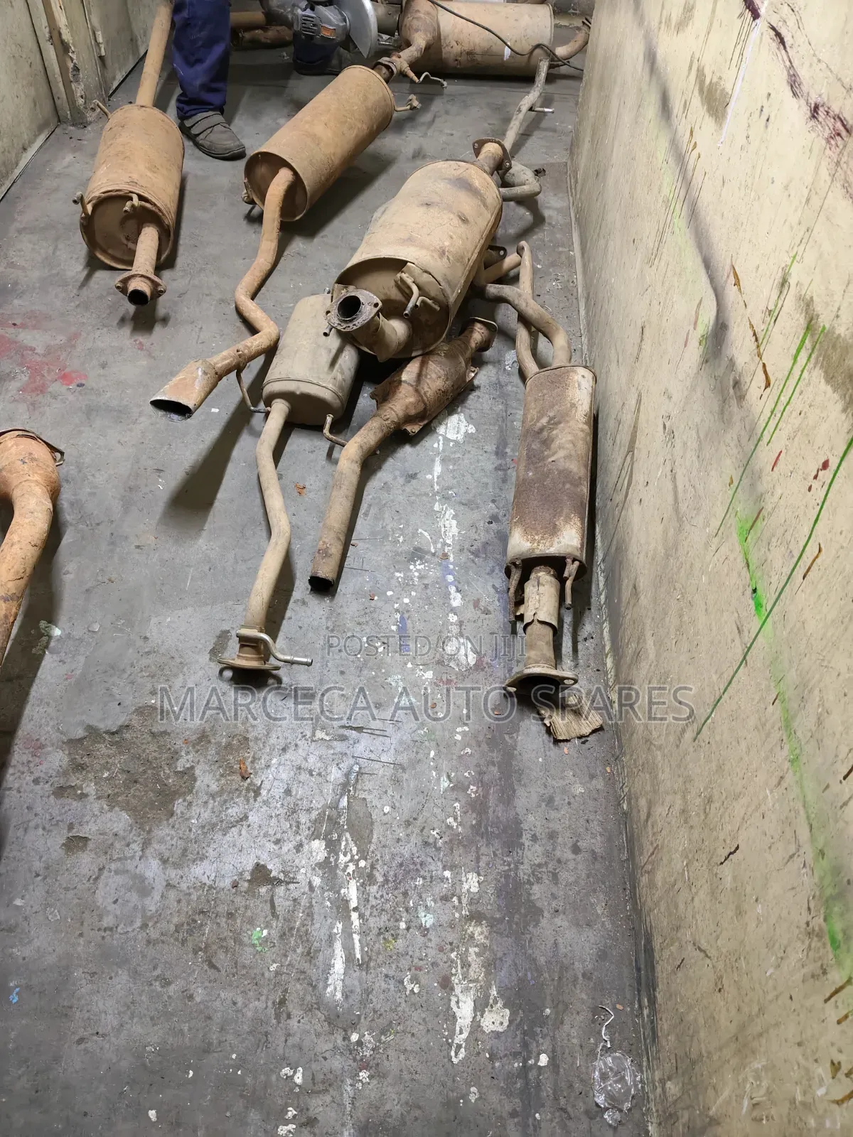 Exhaust Pipes Noah 3zr