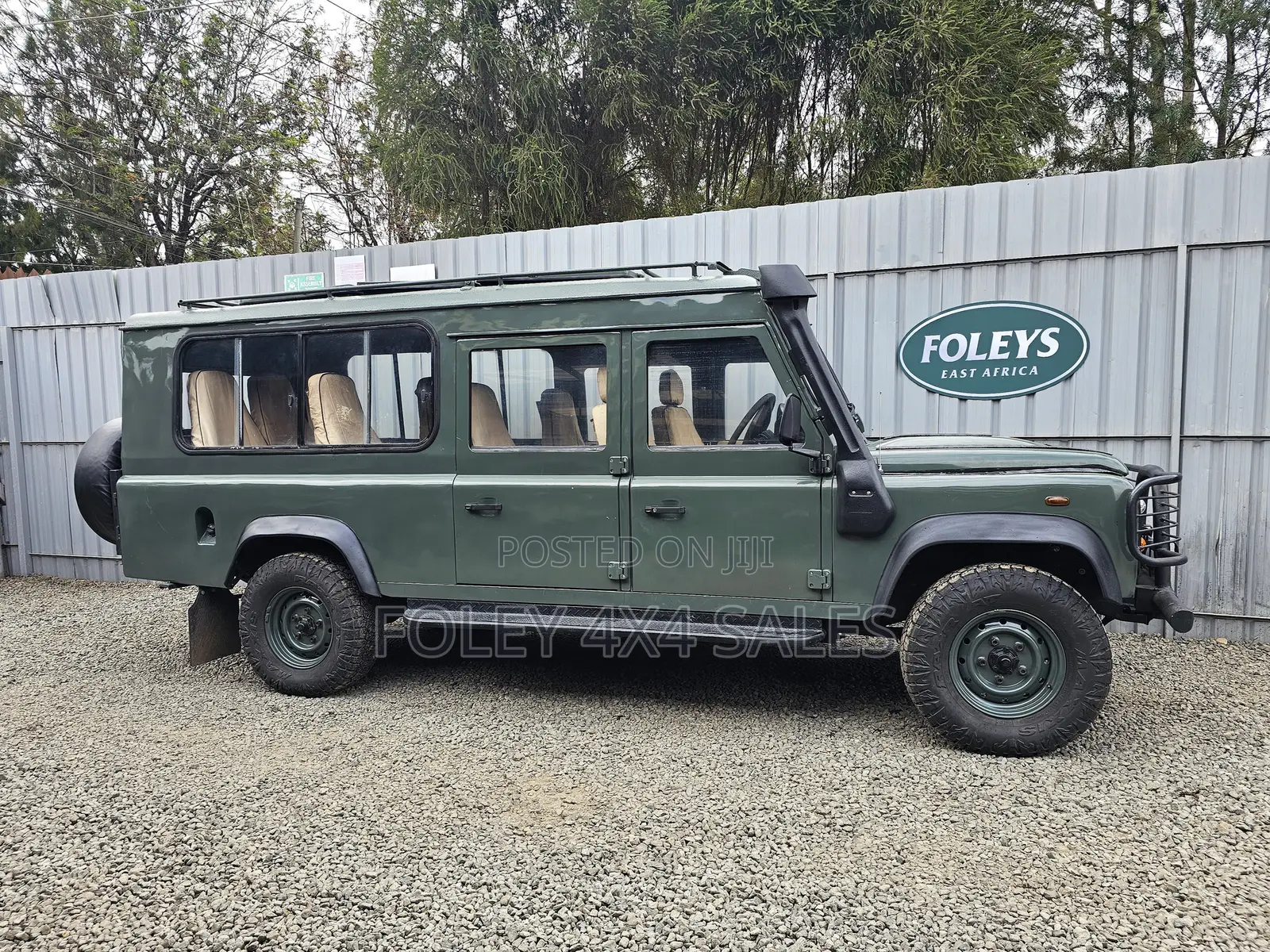 Land Rover Defender 2011 Green