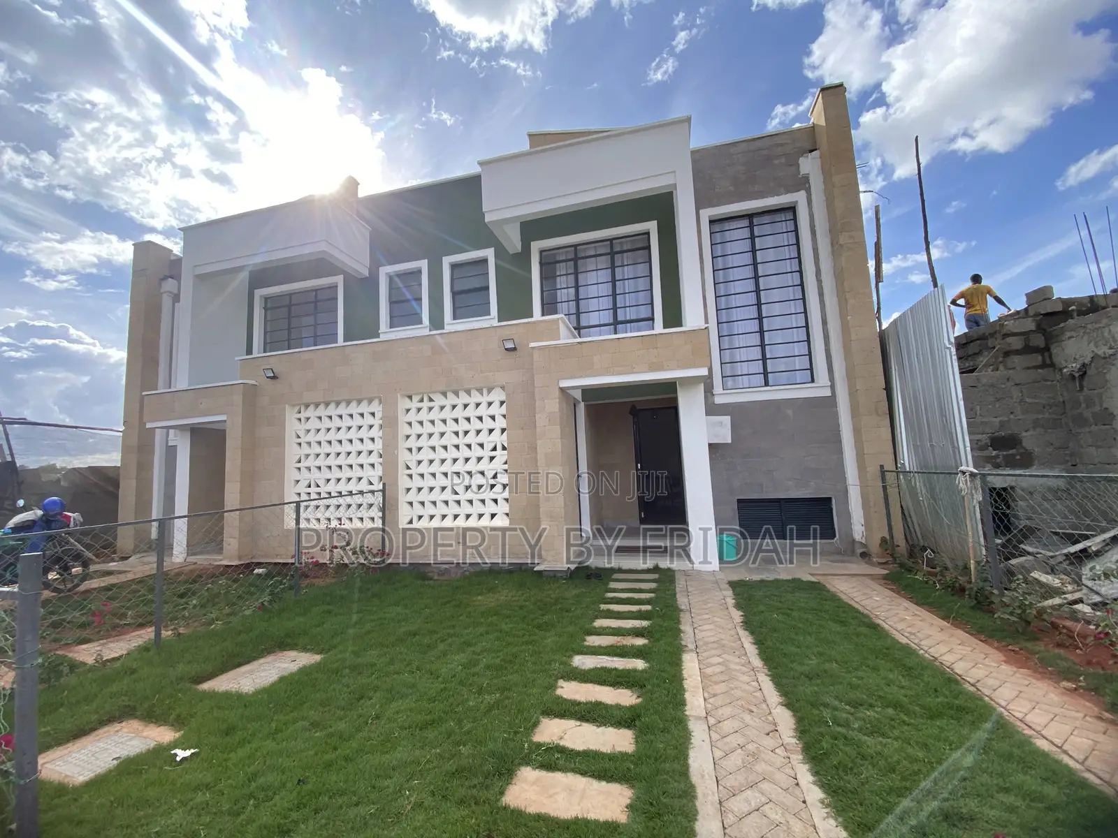 4bdrm Mansion in Kitengela for sale
