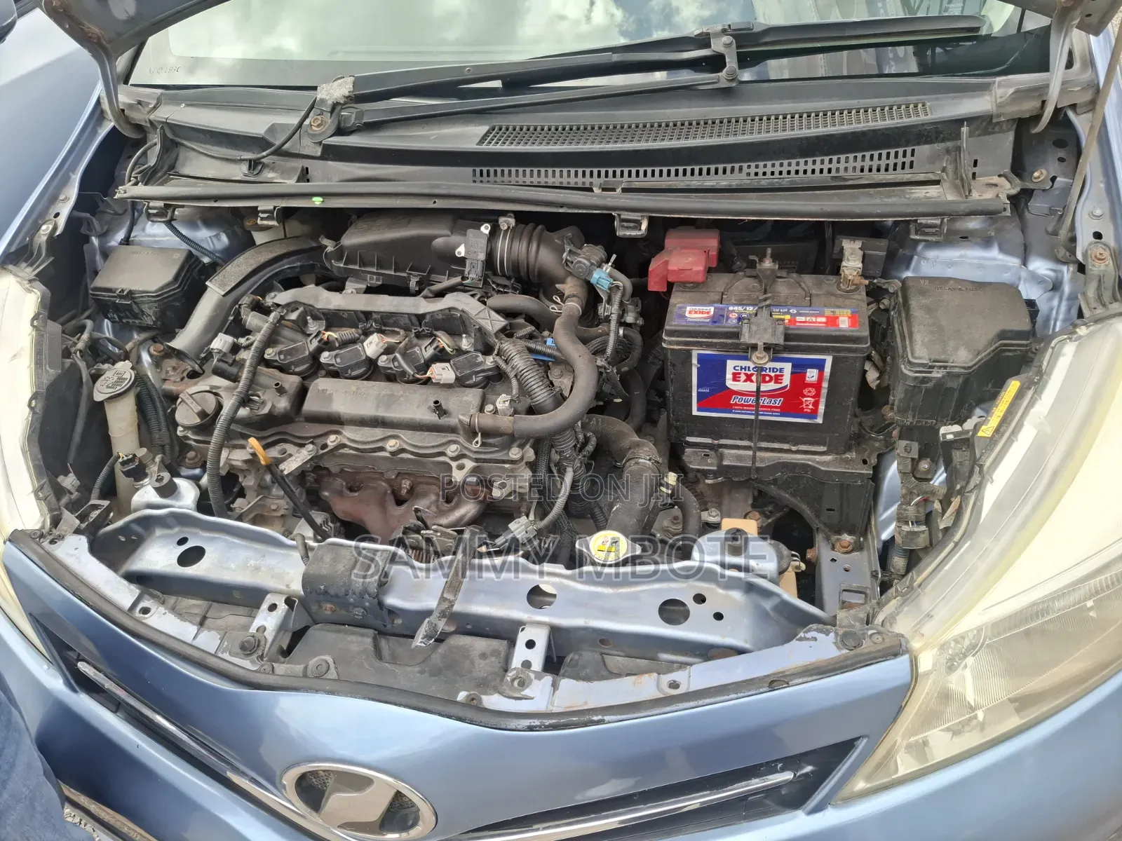 Toyota Vitz 1.3 FWD 5dr 2011 Blue