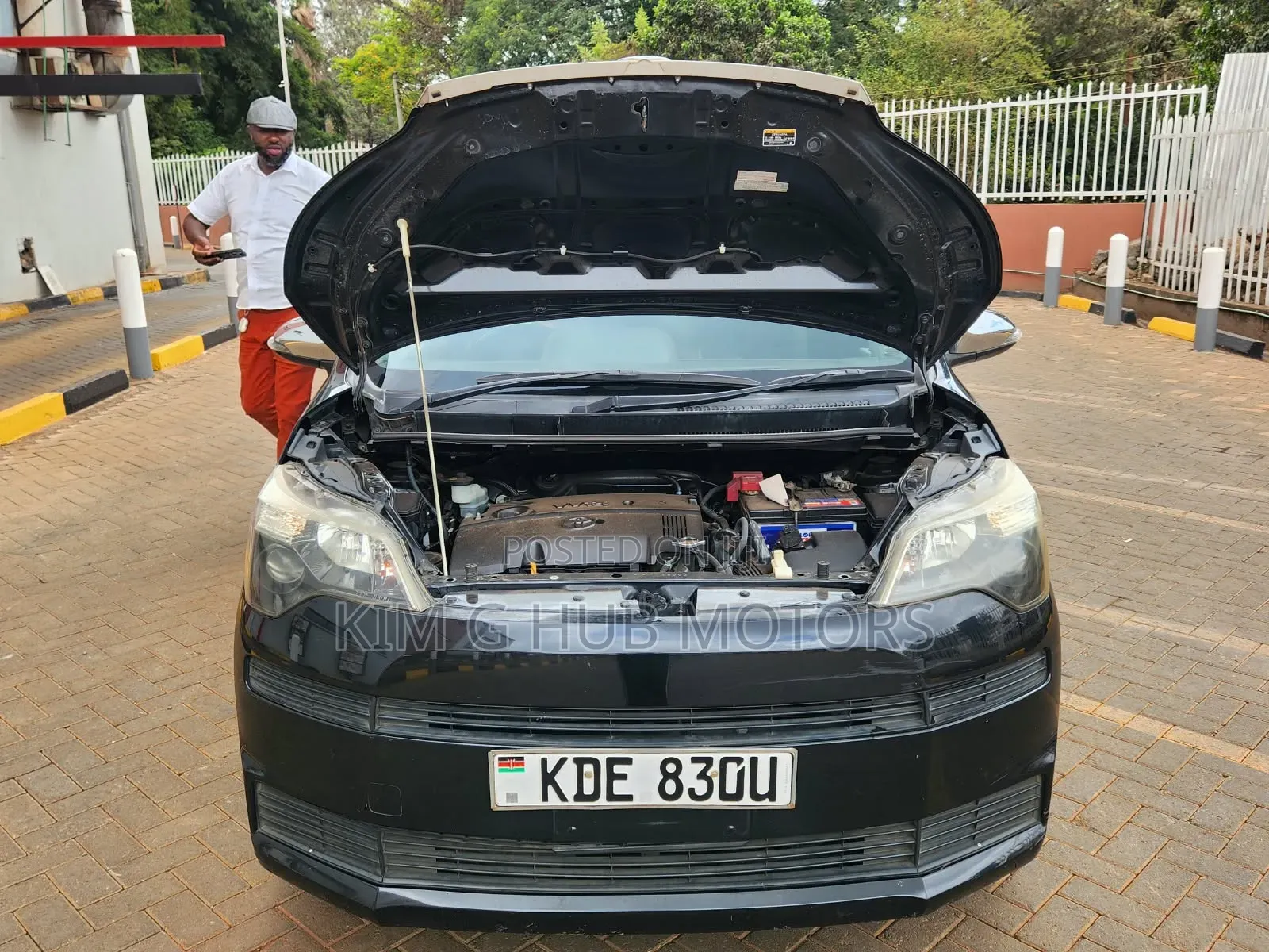 Toyota Spade 1.5 2015 Black