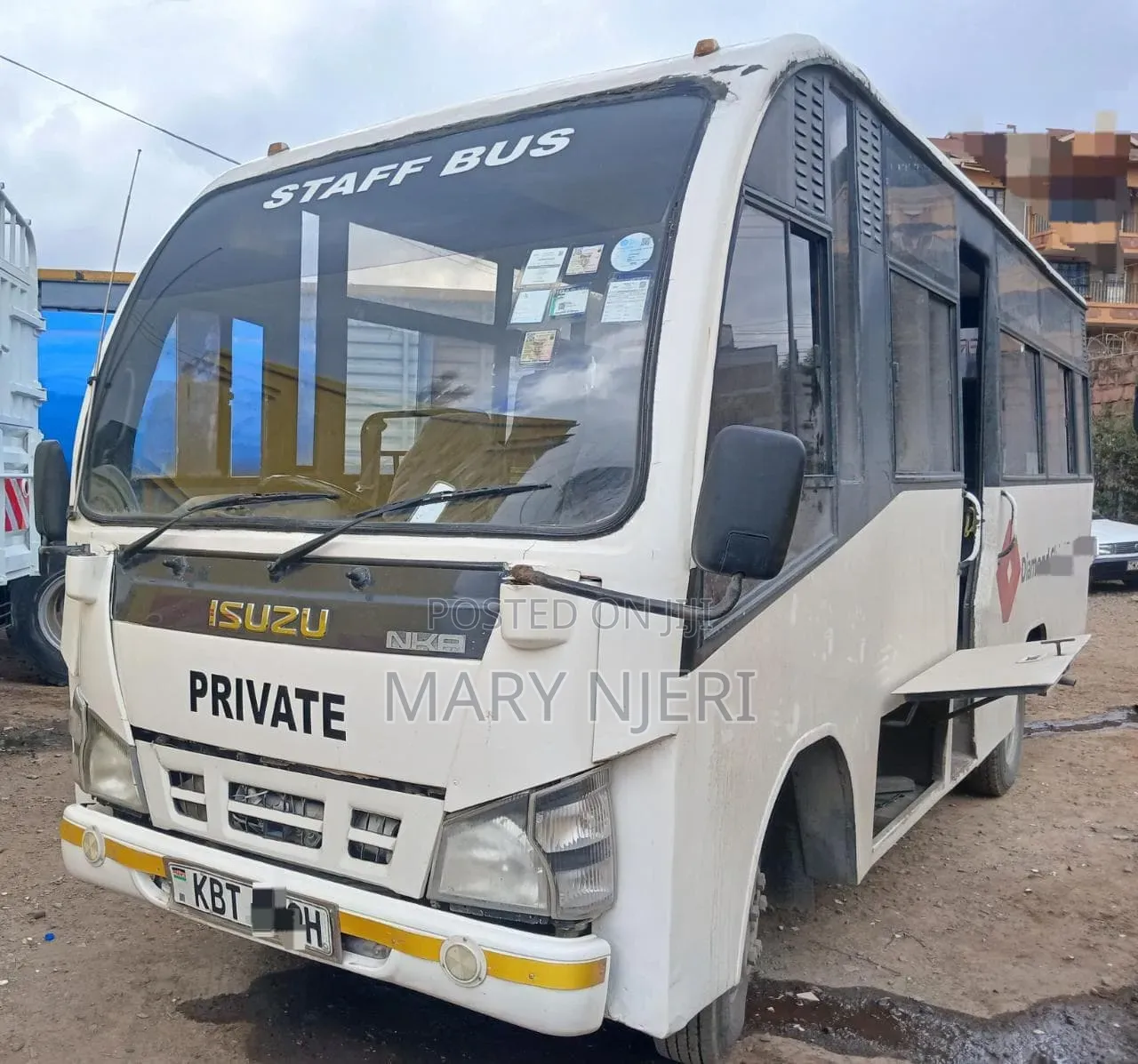 Isuzu Executive LX 2010 White