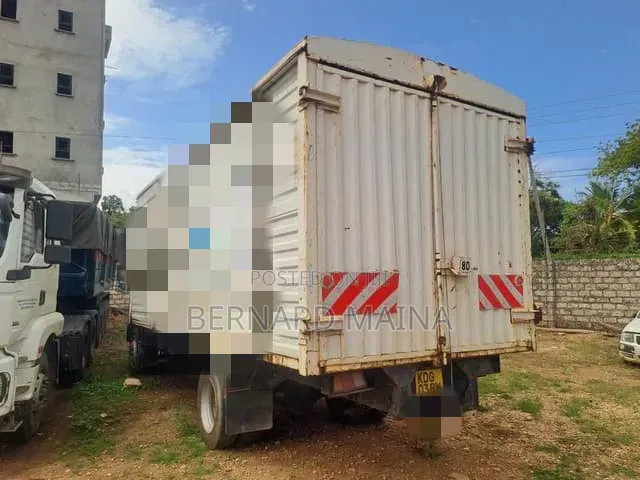 Mitsubishi FusoFA/FI Cargo 2021 White