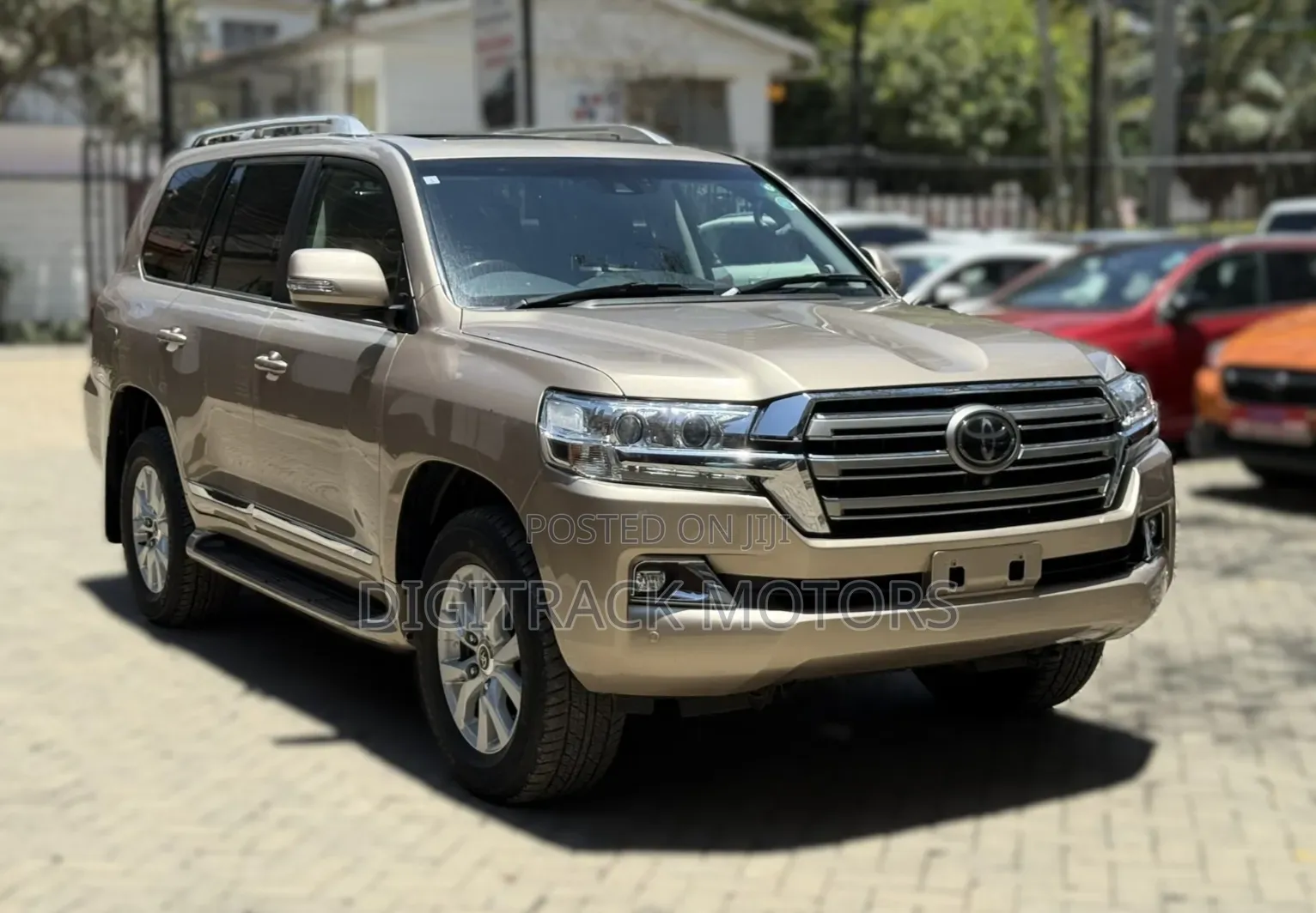 Toyota Land Cruiser 2017 Gold