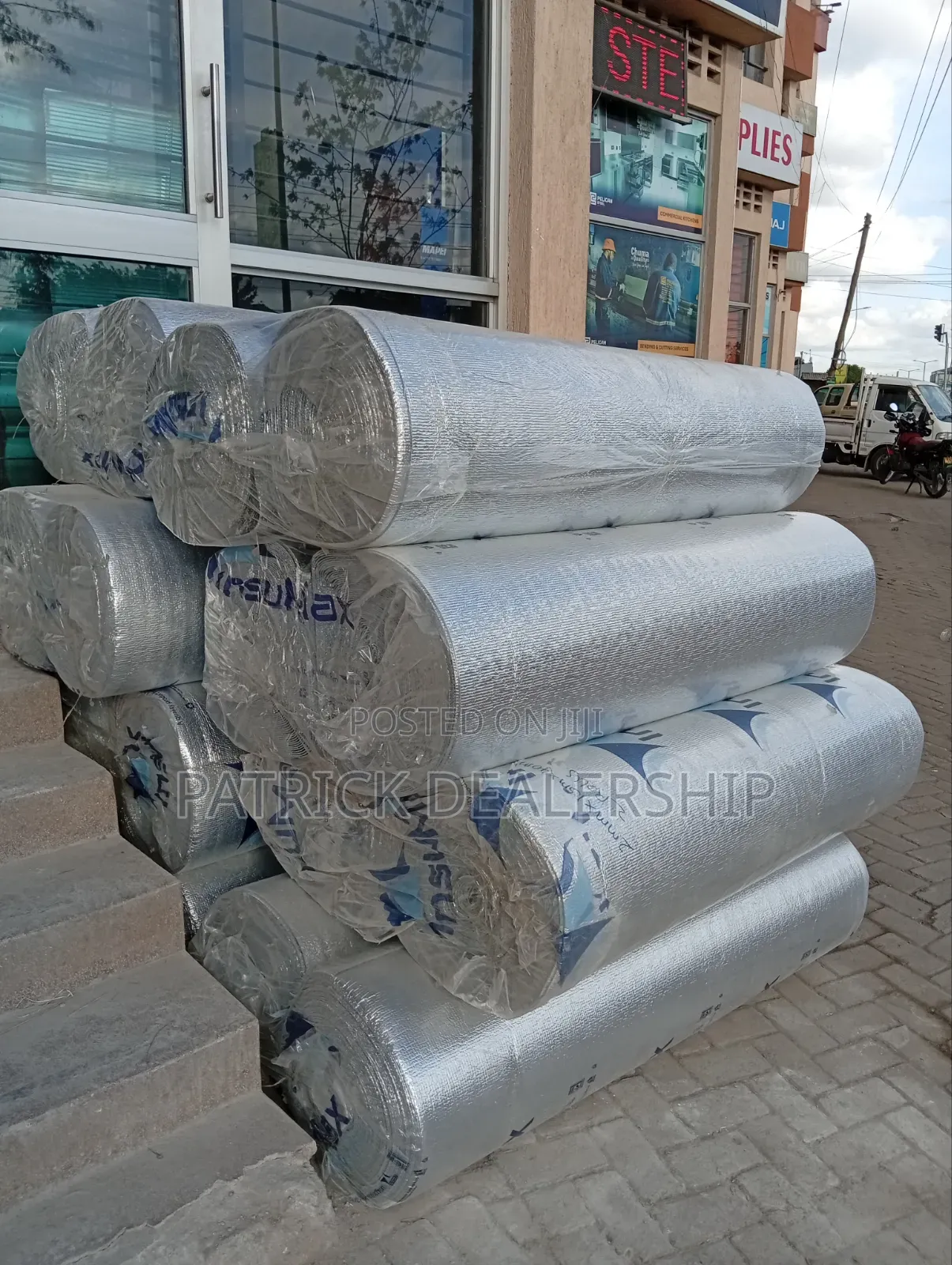Double Laminated Heat Insulation