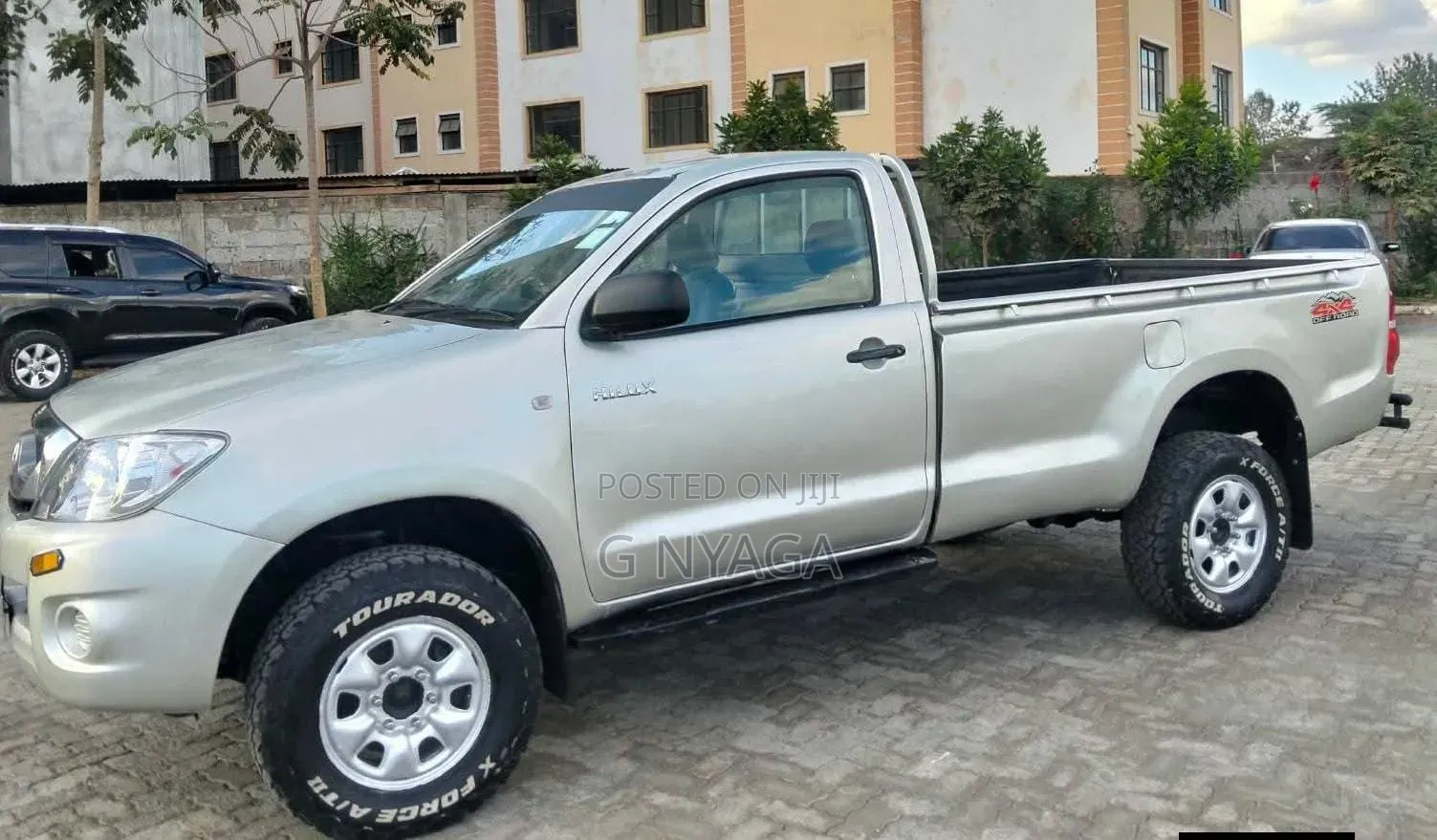 Toyota Hilux 2.5 Cab 2005 Beige