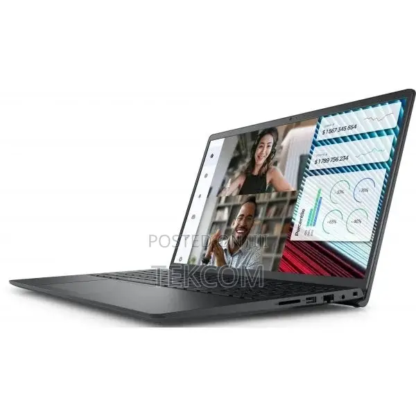 New Laptop Dell Vostro 3520 8GB Intel Core i7 SSD 512GB