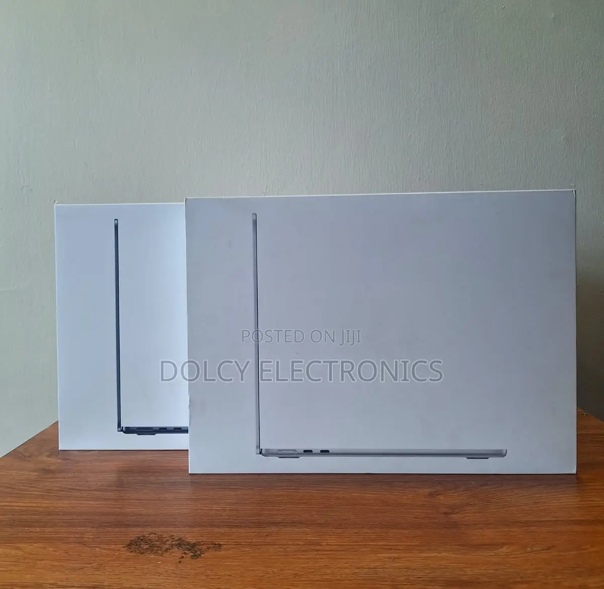 New Laptop Apple MacBook Air 16GB SSD 512GB
