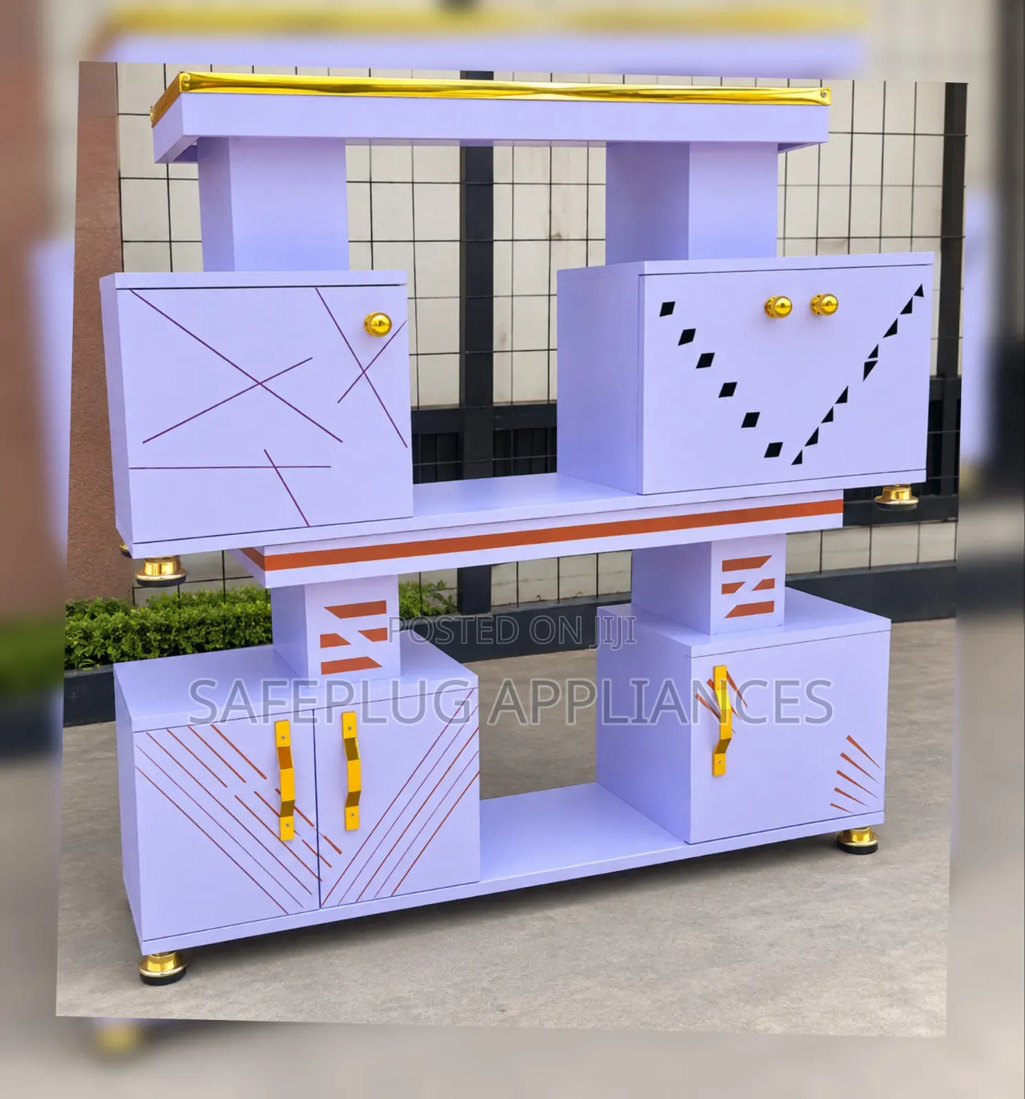 Istanbul 4ft TV Stand With Elegant Marble Finish