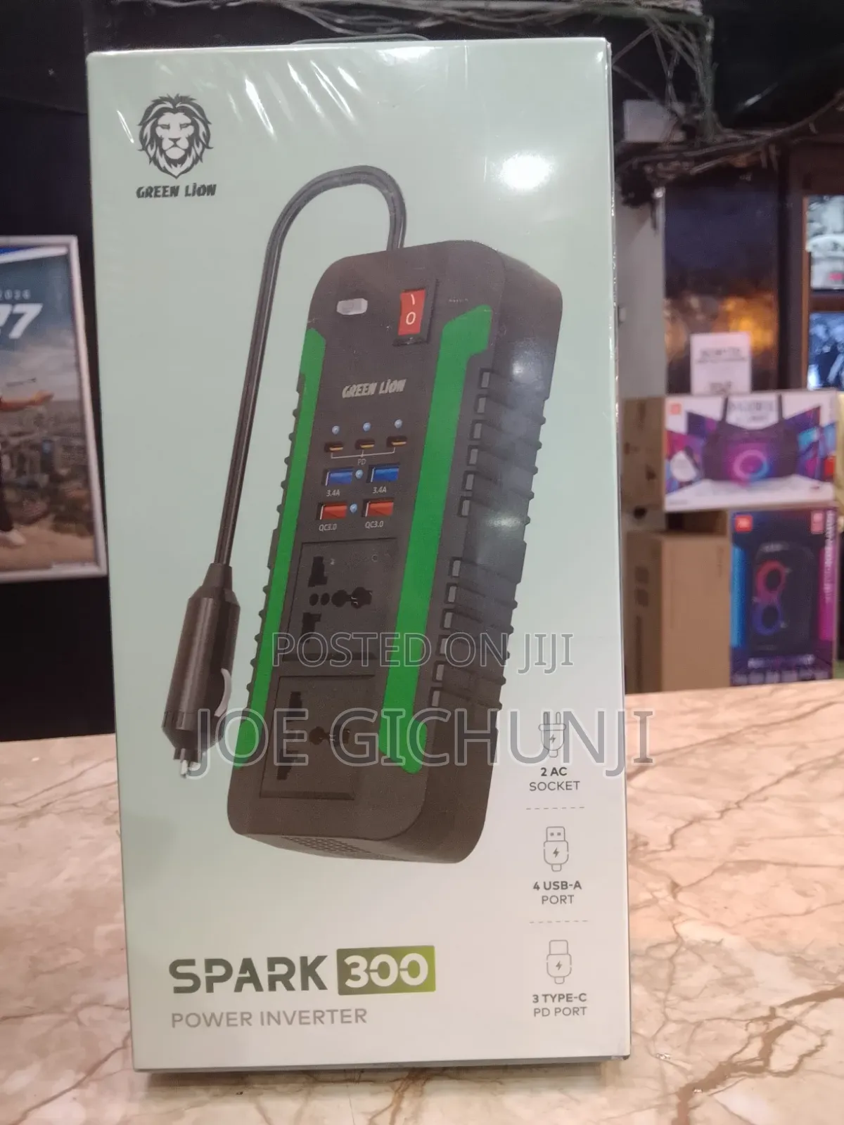 Green Lion Spark 300 Power Inverter