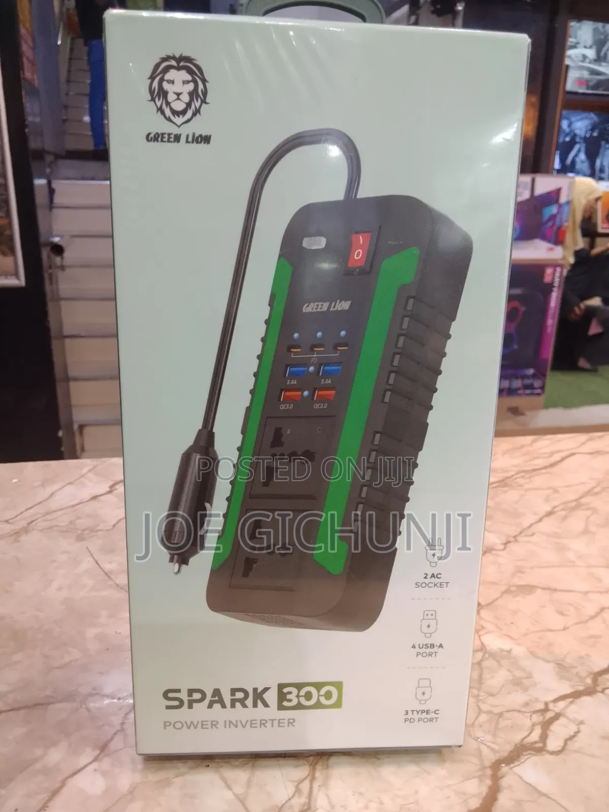 Green Lion Spark 300 Power Inverter