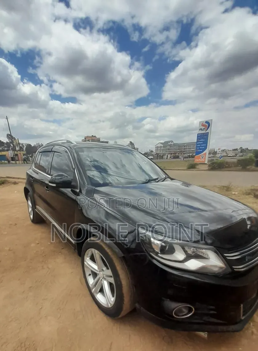 Volkswagen Tiguan 2014 Black