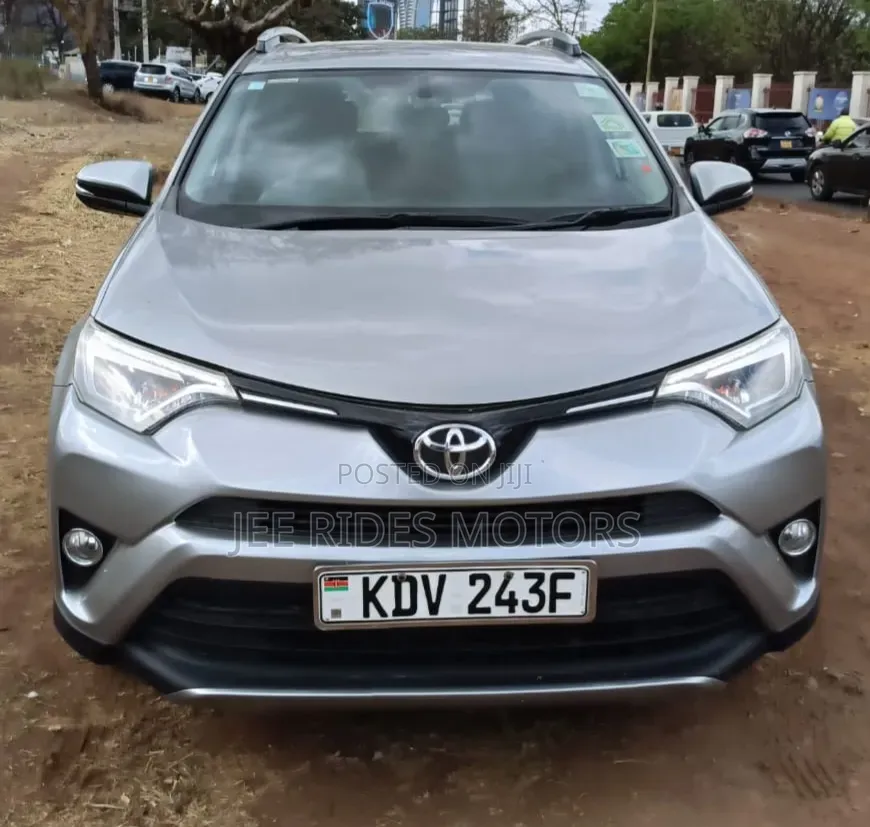 Toyota RAV4 2017 Gray