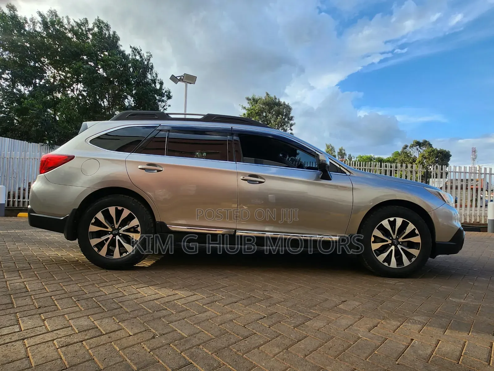 Subaru Outback 2.5i Premium PZEV 4dr Wagon AWD (2.5L 4cyl CVT) 2015