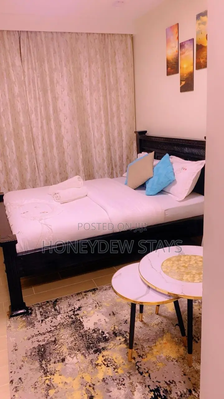 Studio Convenient for Airport Stopover | Comfortable & Private