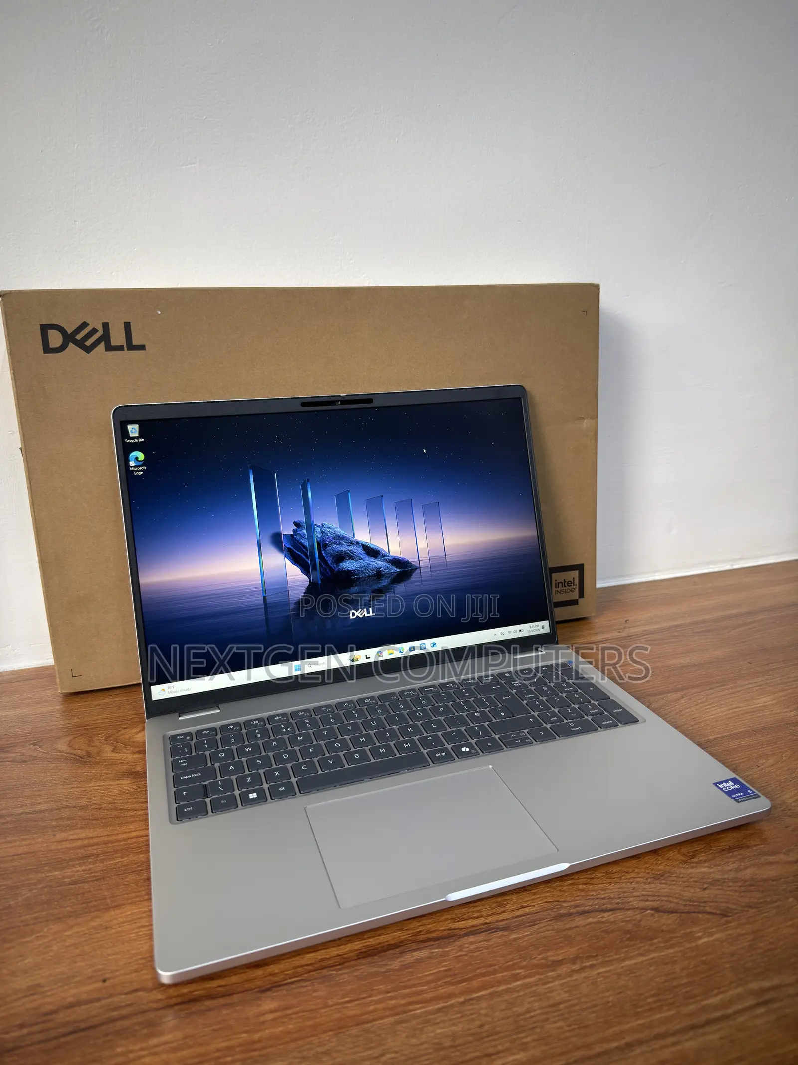 New Laptop Dell Pro Plus 16 16GB Intel Core Ultra 5 SSD 512GB