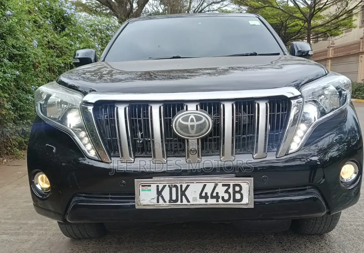 Toyota Land Cruiser Prado 2016 Brown