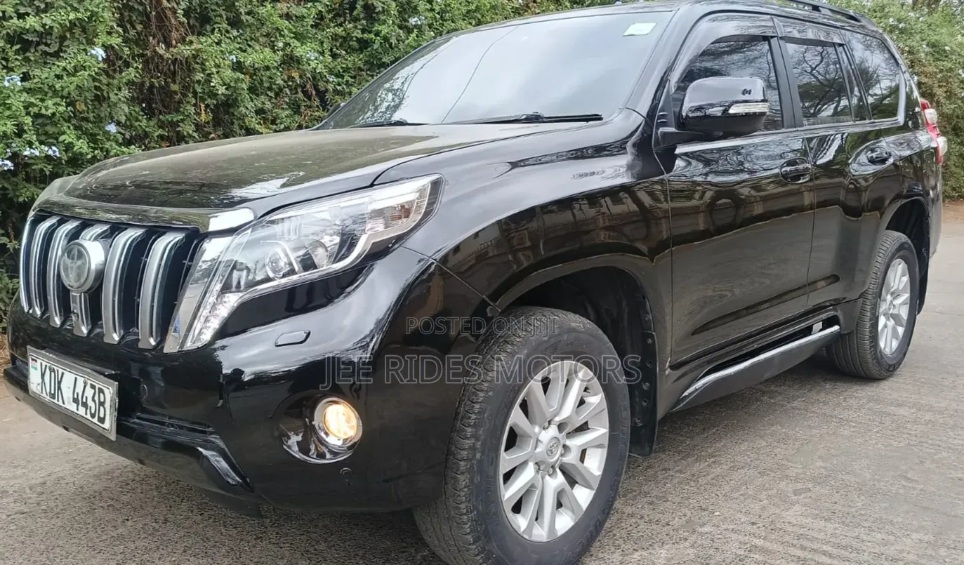 Toyota Land Cruiser Prado 2016 Brown