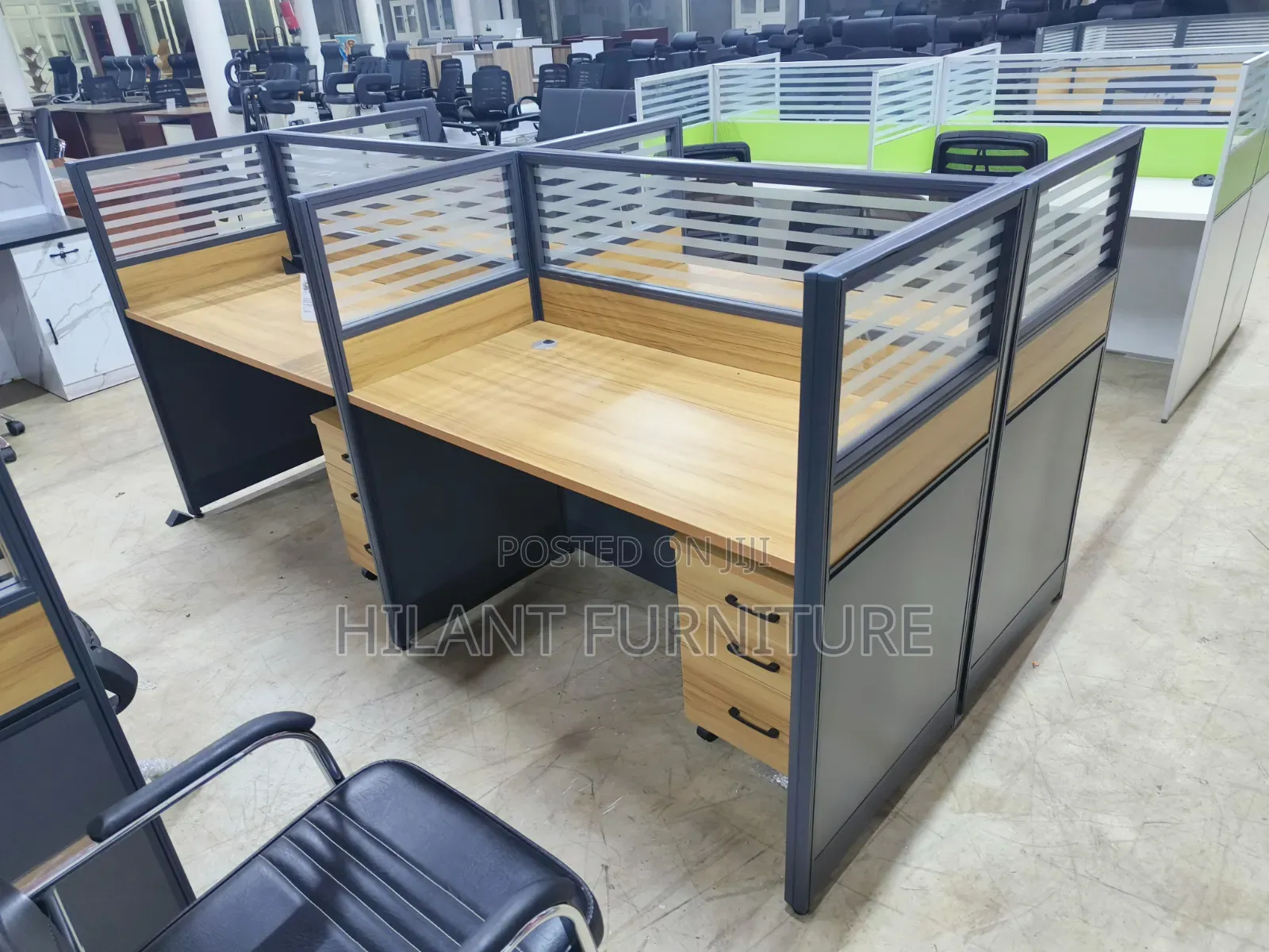 Premium Brown 4 People Working Station