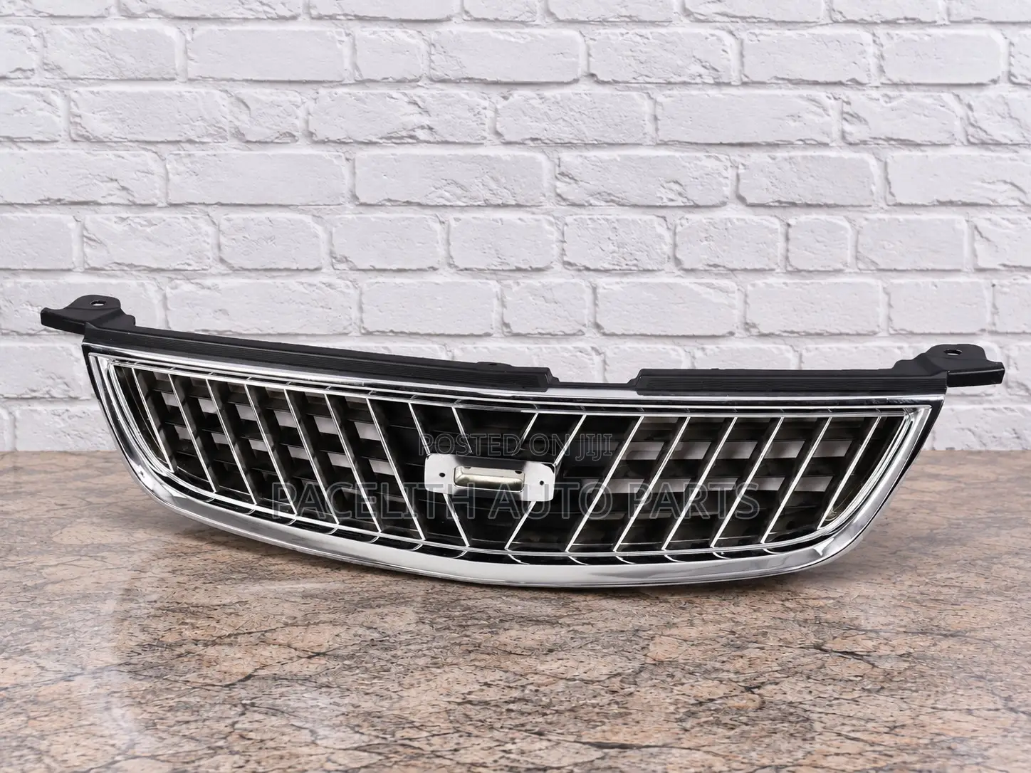 Front Grille Nissan Sunny B15 1999/2000/2001/2002/2003