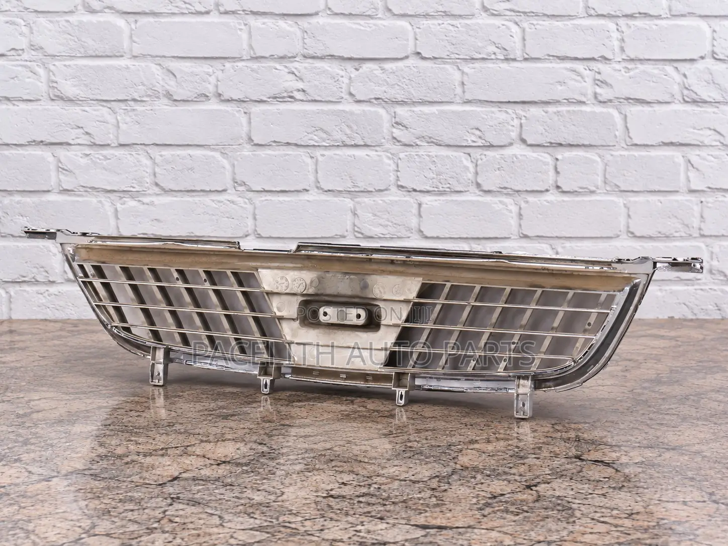 Front Grille Nissan Sunny B15 1999/2000/2001/2002/2003