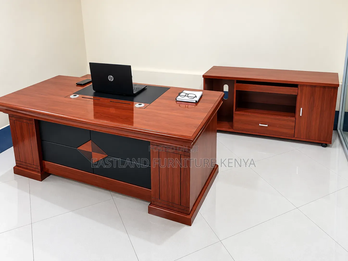 Premium Mahogany Executive Office Desk With Matching Credenza