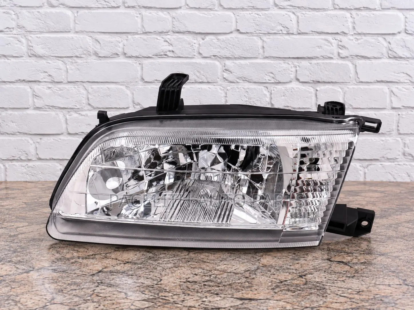 Casp Head Lamp / Light Nissan Sunny B15 2001