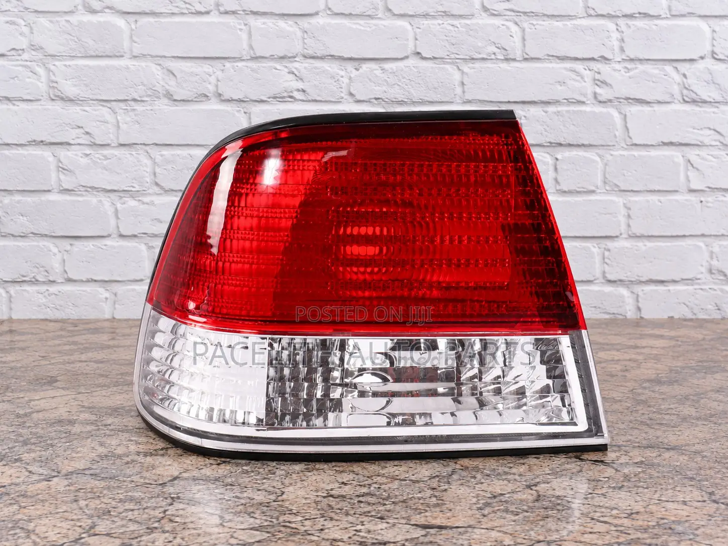 Casp Tail Lamp / Light Nissan Sunny B15 2001