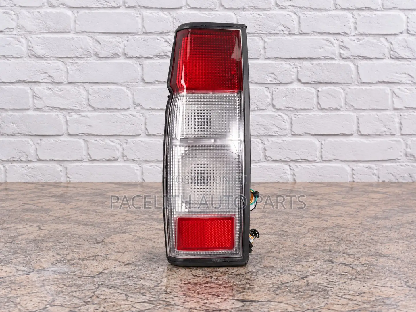 Tail Lamp / Light Nissan D22 Hardbody 2wd Pickup 2001/2002/2003