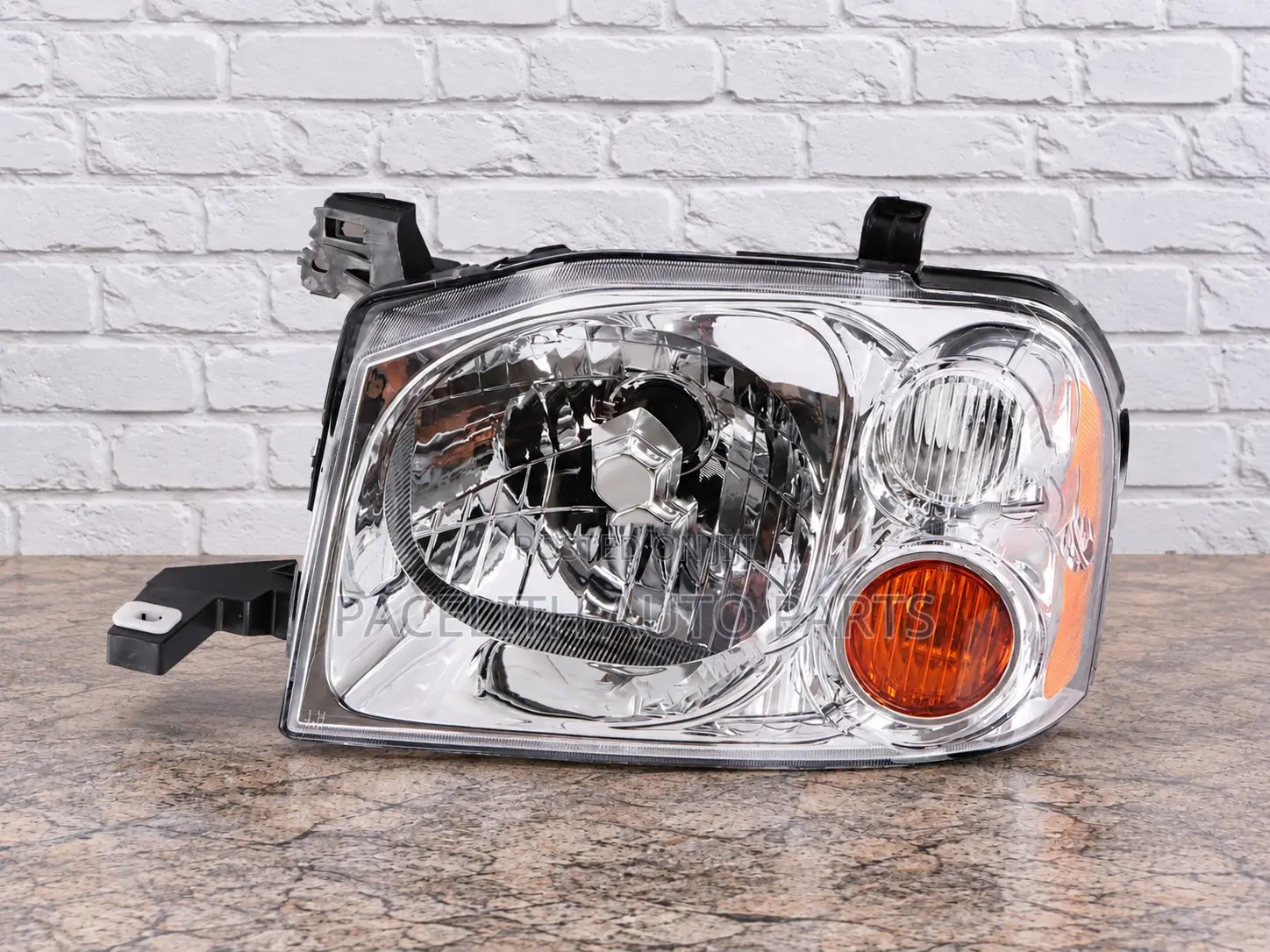 Depo Head Lamp / Light Nissan Hardbody D22 2005