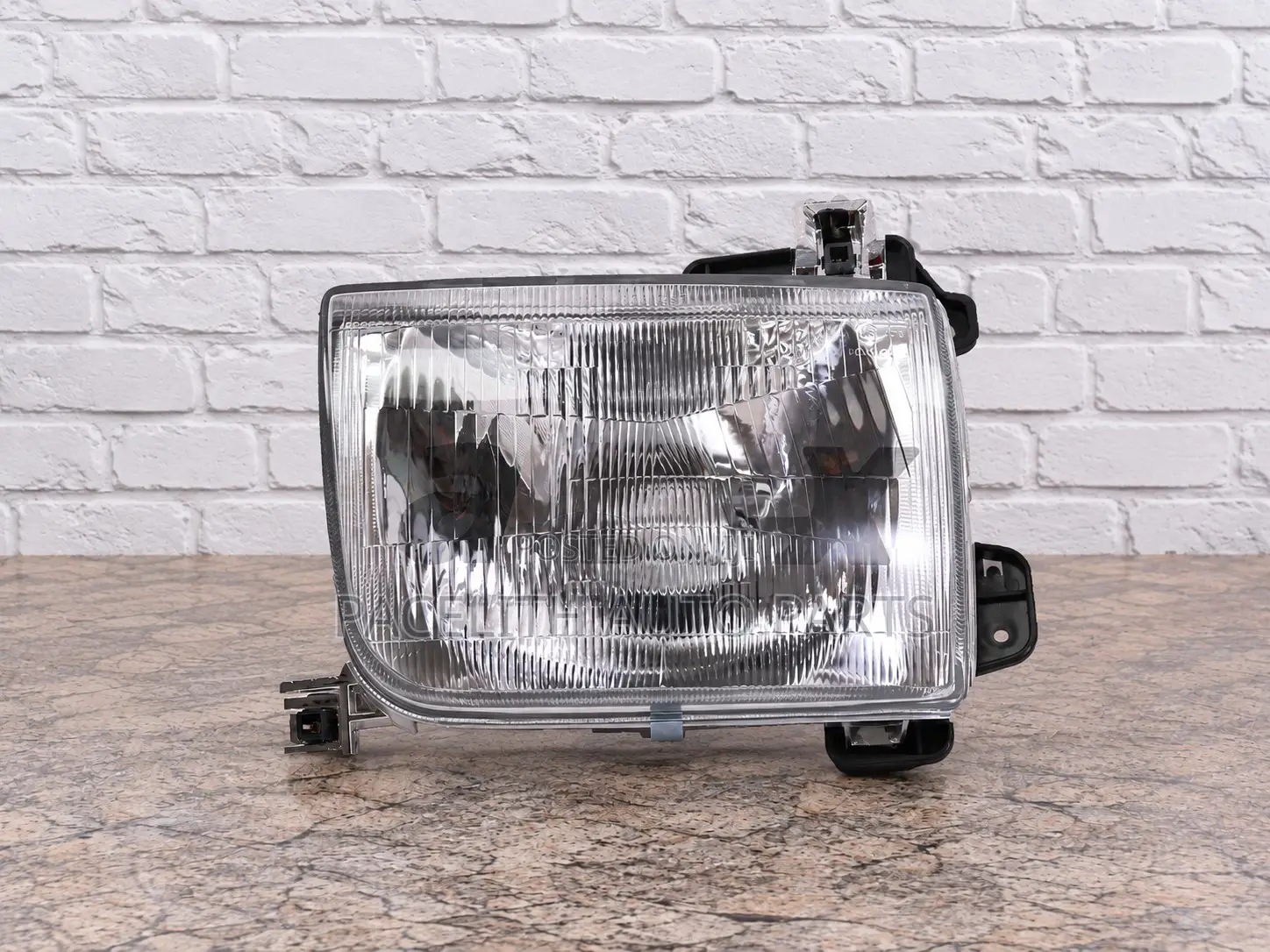 Casp Head Lamp / Light Nissan Hardbody D22 1997/1998/1999/2000