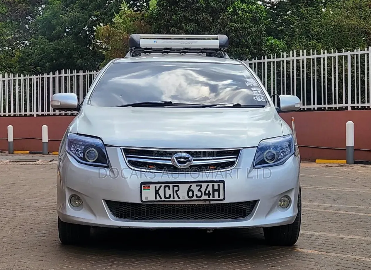 Toyota Corolla Fielder 1.5 Petrol FWD 2011 Silver
